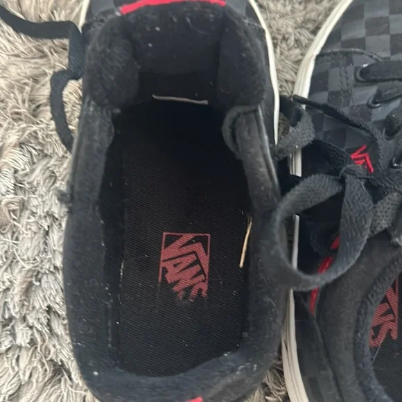 Good condition check board vans - Picture 4 of 4